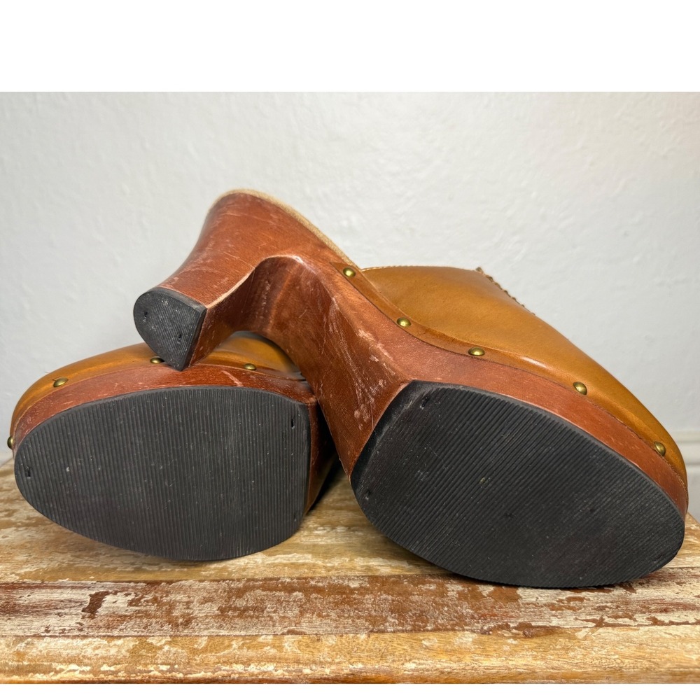 Vintage Xhilaration Women's 8.5 Clogs Brown‎ Leather Floral Chunky 90s Y2K - Picture 9 of 9
